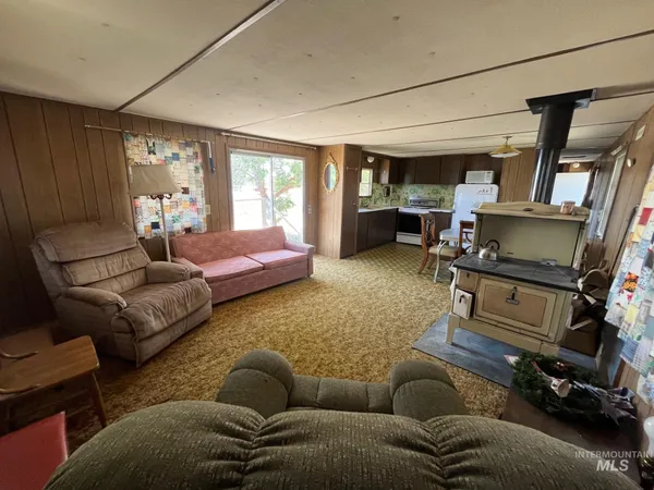 $159,000 | 106-108 Gates Drive, Shoshone, ID 83352