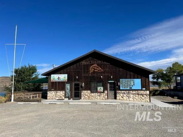 $159,000 | 106-108 Gates Drive, Shoshone, ID 83352