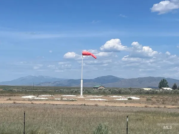 $159,000 | 106-108 Gates Drive, Shoshone, ID 83352