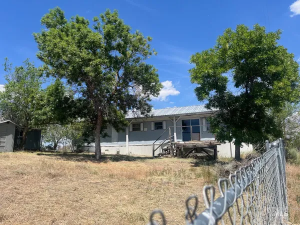 $159,000 | 106-108 Gates Drive, Shoshone, ID 83352