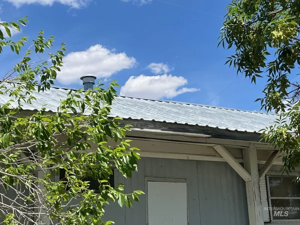 $159,000 | 106-108 Gates Drive, Shoshone, ID 83352