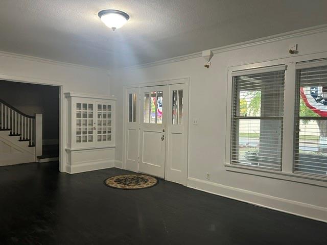 1007 North Center Street Bonham, TX 75418 - Photo 18 of 37 Living 1