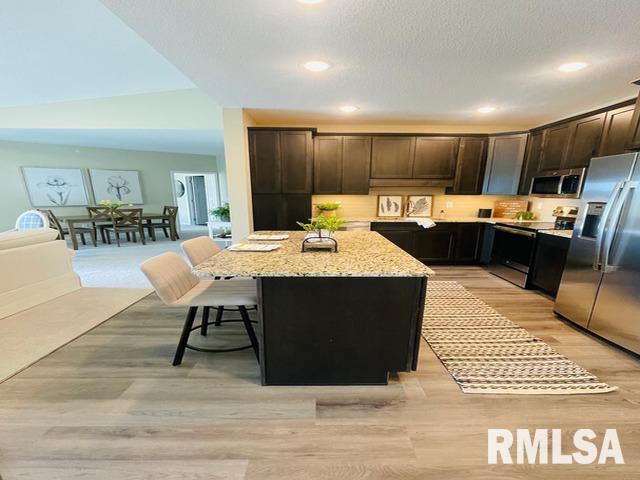 2592 Middle Road, Unit 216 Bettendorf, IA 52722 - Photo 5 of 35 Gallery Image 5