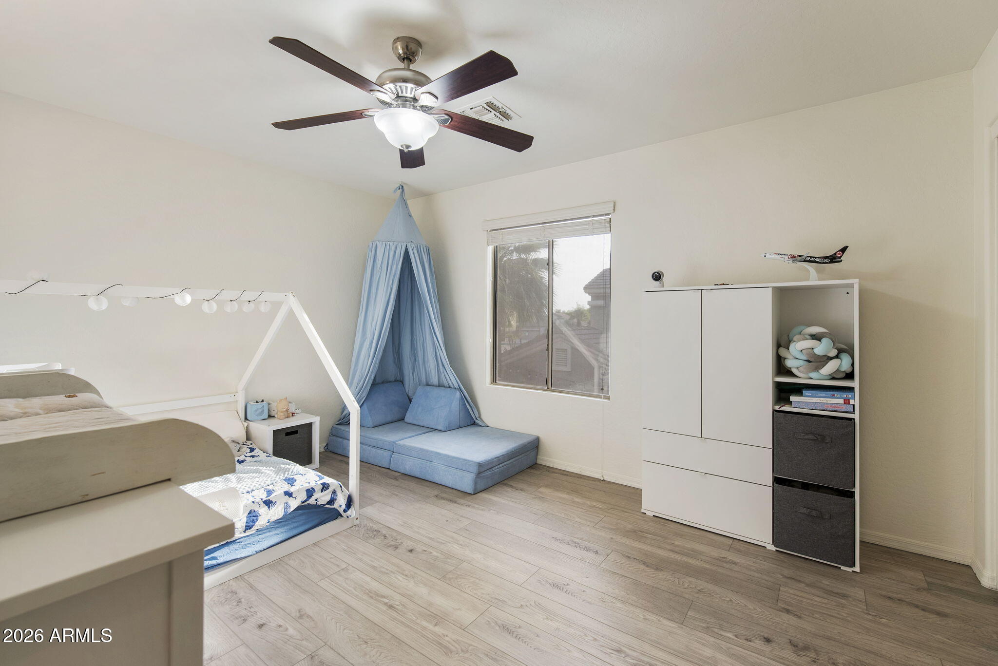 13660 West Monte Vista Road Goodyear, AZ 85395 - Photo 27 of 75 2ND BEDROOM UPSTAIRS