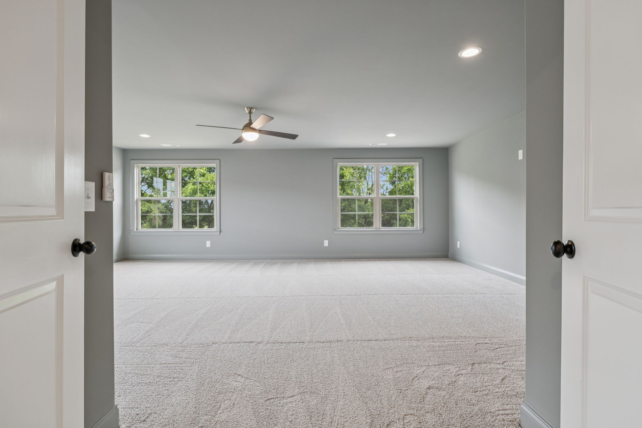 217 Bellsford Road Gallatin, TN 37066 - Photo 50 of 73 a view of an empty room with a window