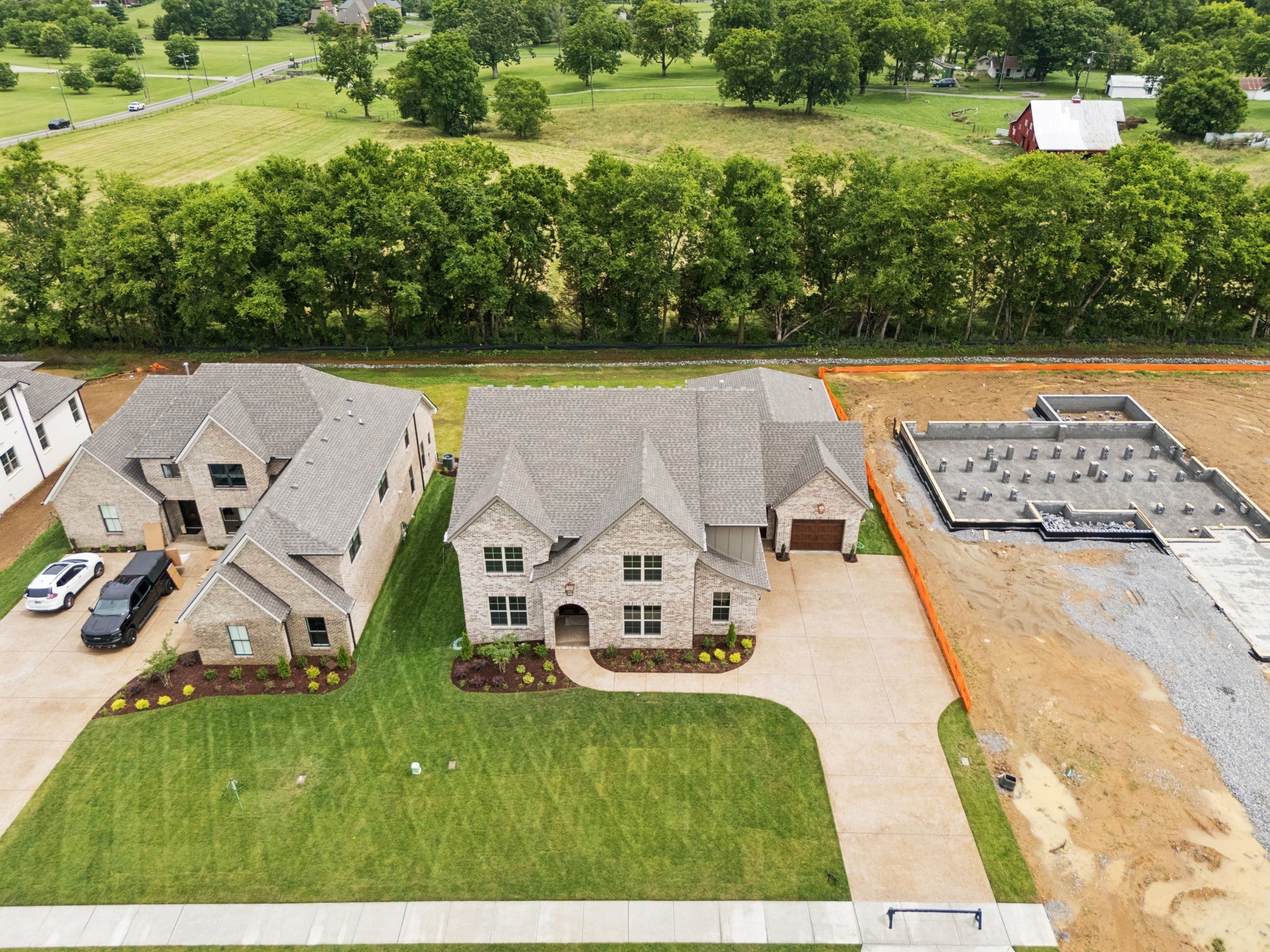 217 Bellsford Road Gallatin, TN 37066 - Photo 65 of 73 an aerial view of a house with garden