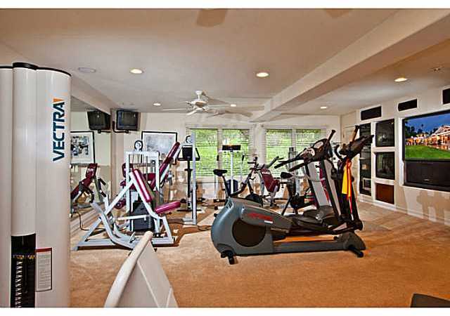 6135 Mimulus Rancho Santa Fe, CA 92067 - Photo 21 of 25