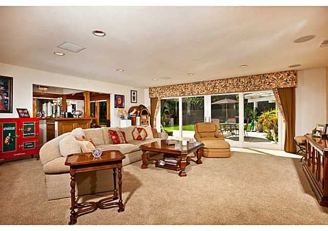 6135 Mimulus Rancho Santa Fe, CA 92067 - Photo 6 of 25