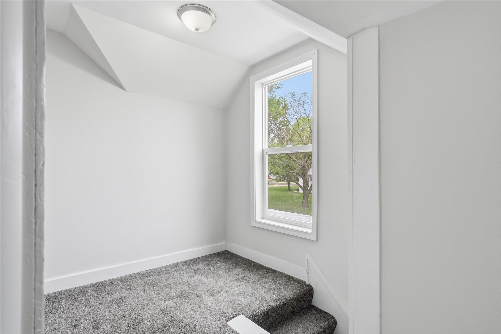 357 West 3rd Street El Paso, IL 61738 - Photo 21 of 29