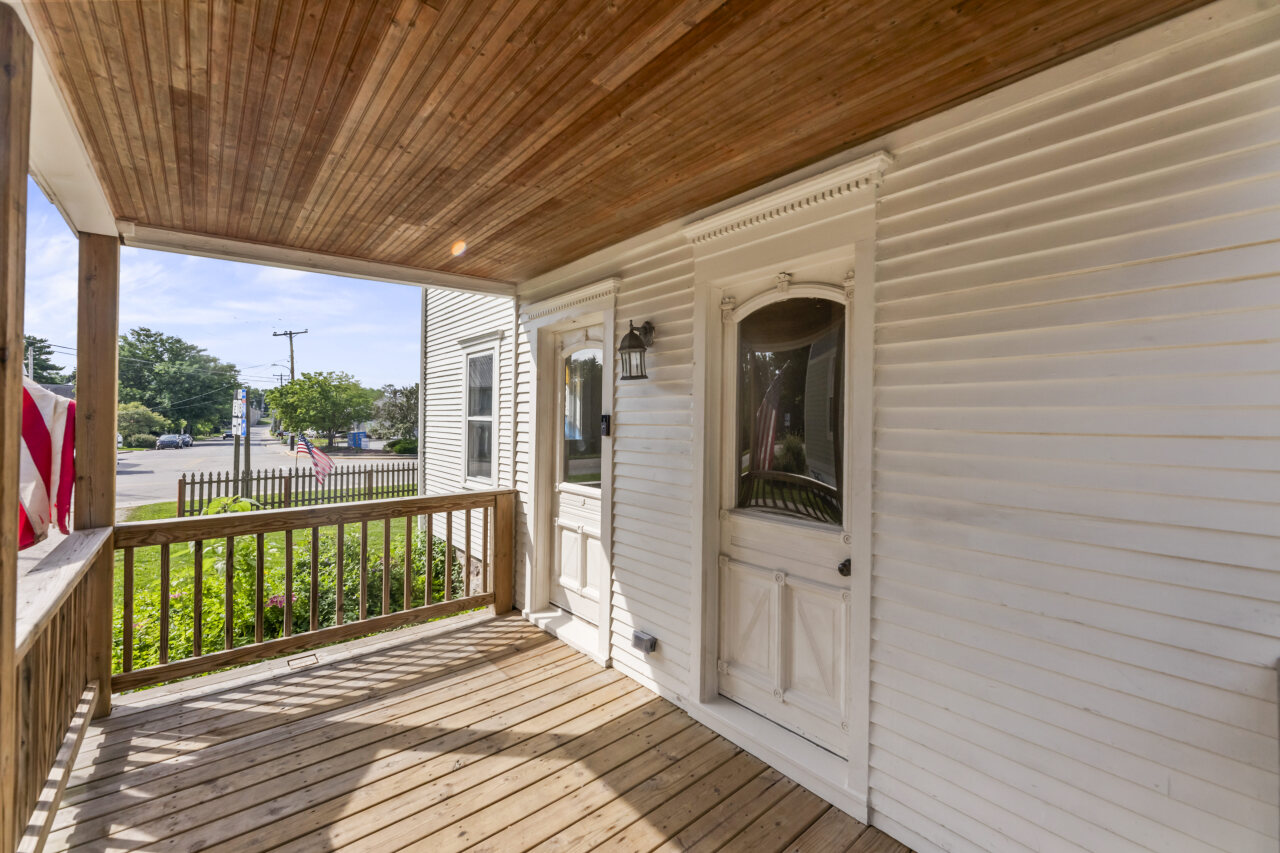 140 Main Street Sullivan, WI 53178 - Photo 1 of 1 Covered Porch