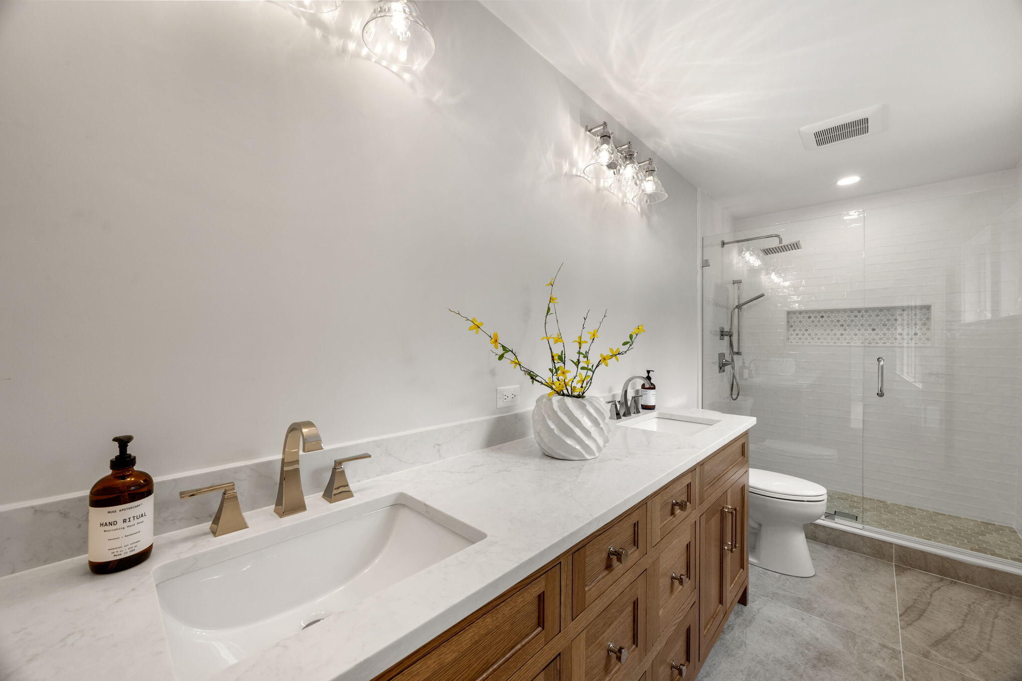 640 Poponessett Road Cotuit, MA 02635 - Photo 49 of 76 46-web-or-mls-640-poponessett-rd