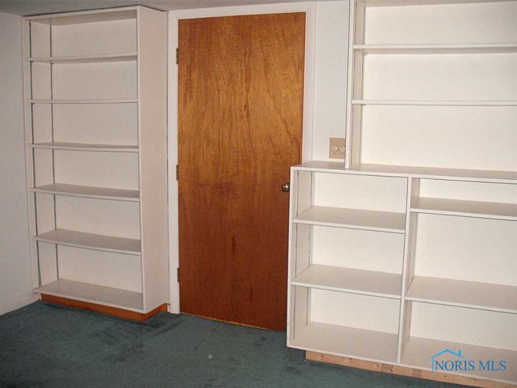 3641 Garrison Road Toledo, OH 43613 - Photo 16 of 20 Gallery Image 16