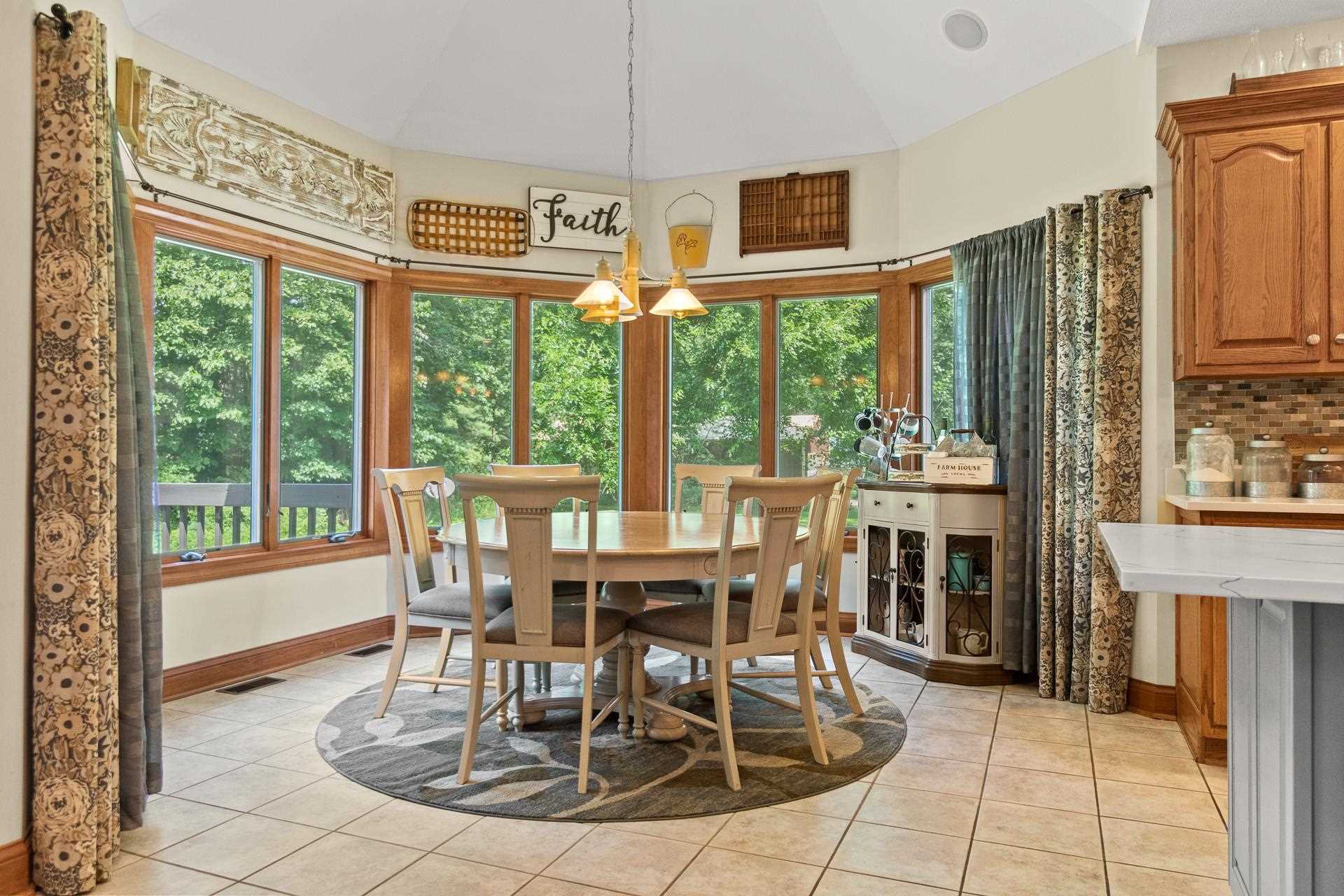 732 Roussey Road New Haven, IN 46774 - Photo 14 of 36