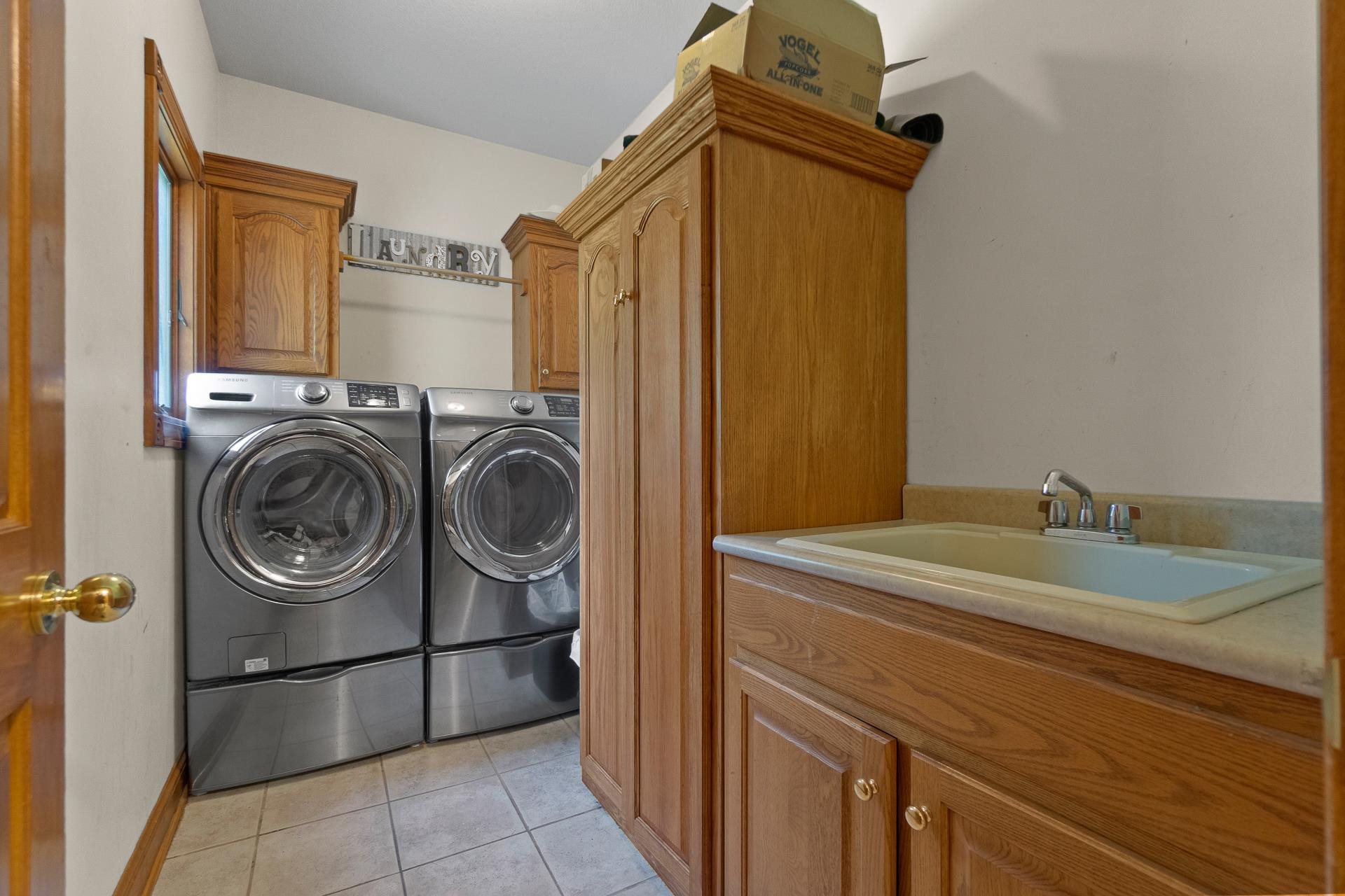 732 Roussey Road New Haven, IN 46774 - Photo 17 of 36