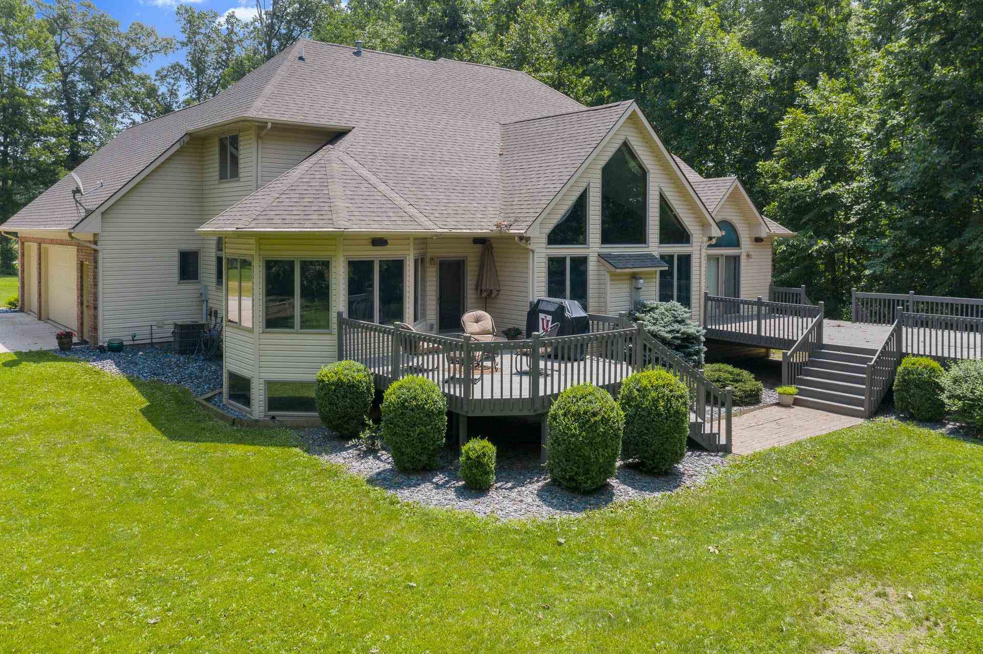 732 Roussey Road New Haven, IN 46774 - Photo 34 of 36