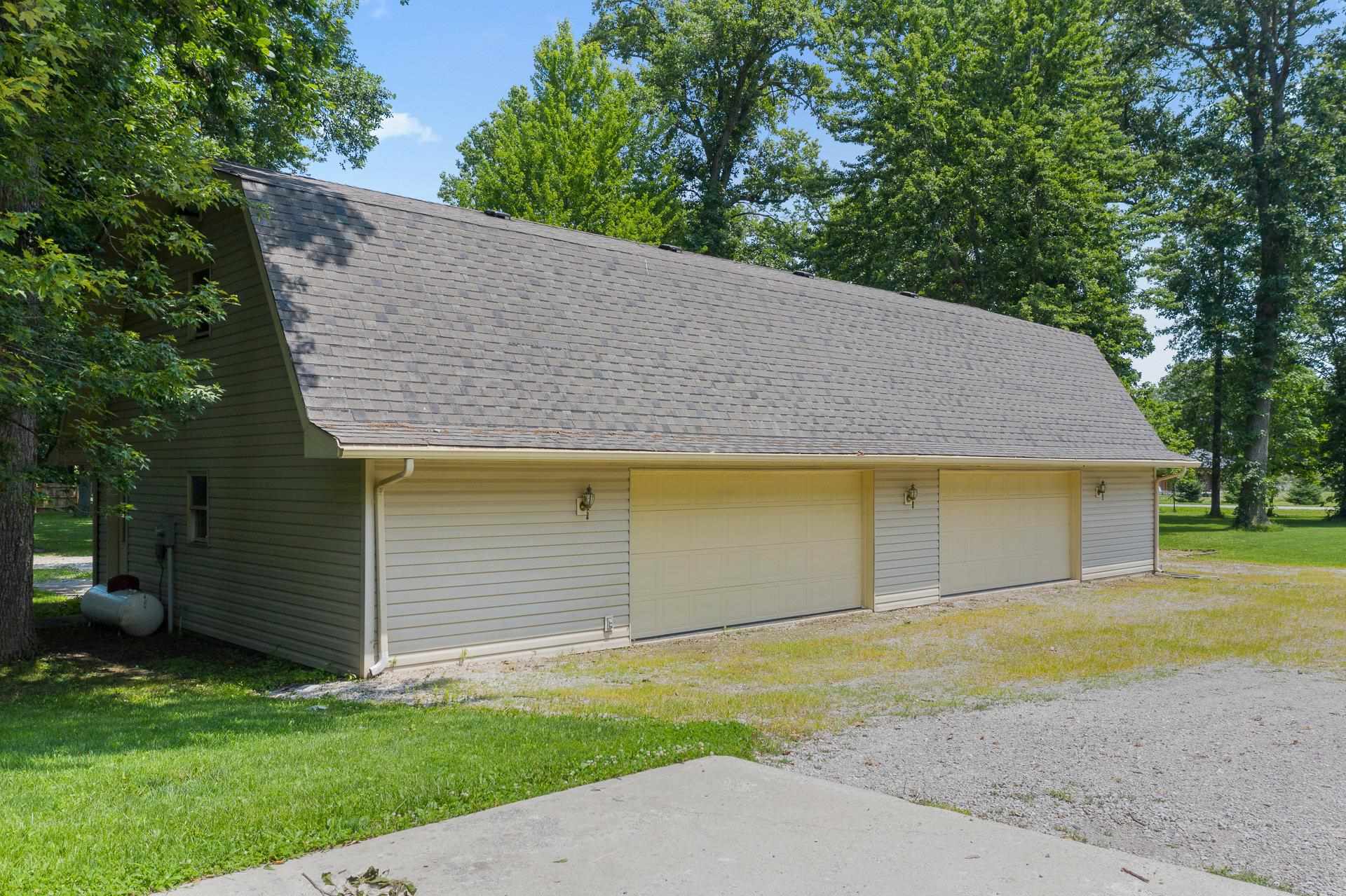 732 Roussey Road New Haven, IN 46774 - Photo 35 of 36