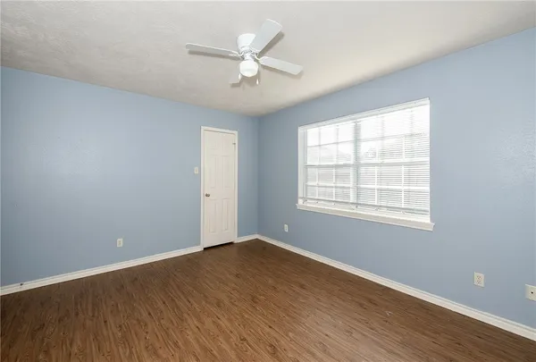 $1,500 | 1813 Sara Drive, Unit A, College Station, TX 77845