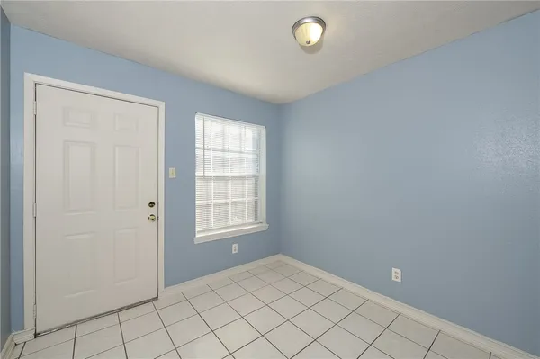 $1,500 | 1813 Sara Drive, Unit A, College Station, TX 77845