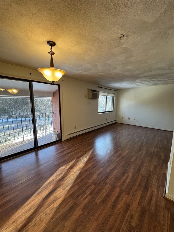 26 Fuller Road, Unit 6 Foxboro, MA 02035 - Photo 5 of 11