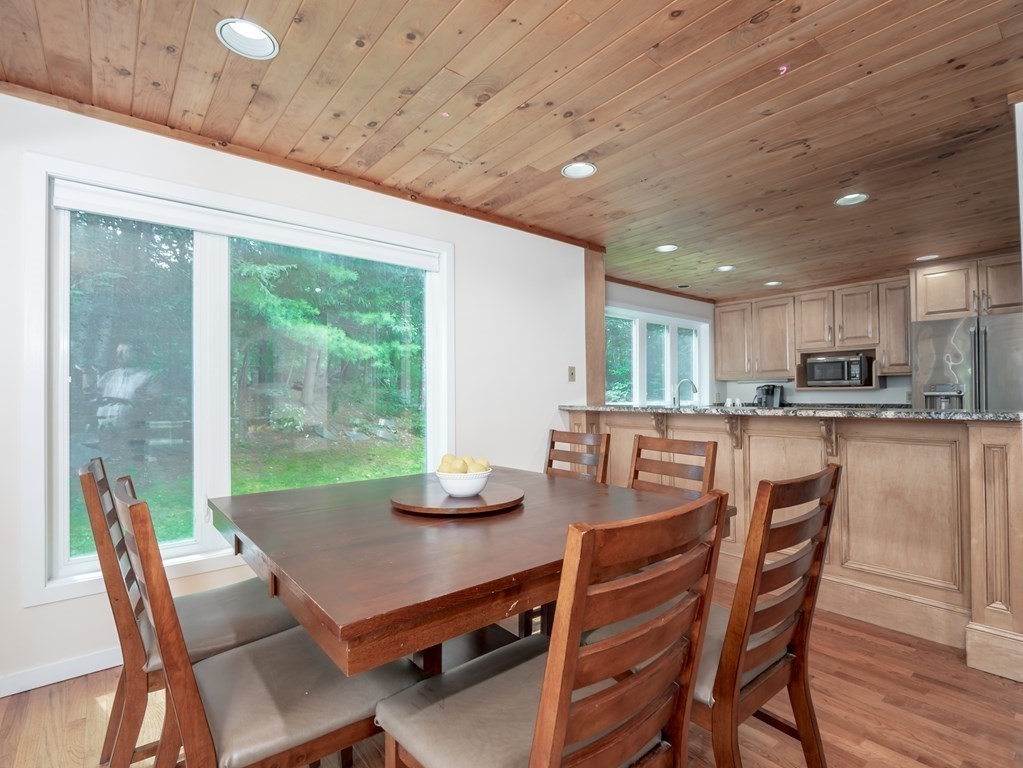 21 Balmoral Road Boxford, MA 01921 - Photo 13 of 40