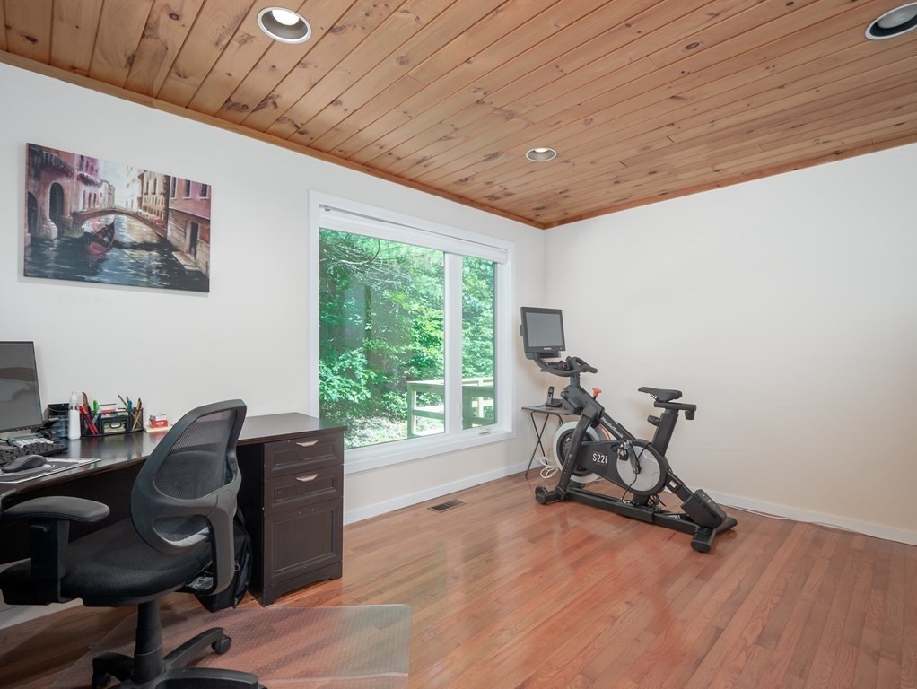 21 Balmoral Road Boxford, MA 01921 - Photo 18 of 40