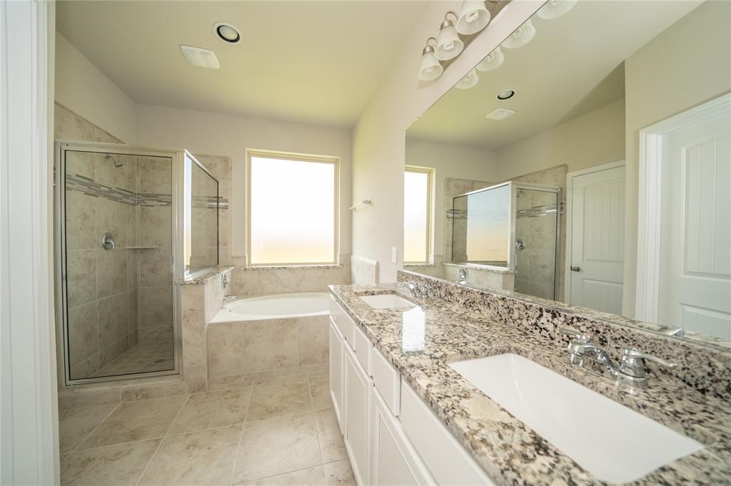 7307 Saddle Tree Drive Spring, TX 77379 - Photo 9 of 9 Photos may be representative of the floor plan and not the exact home. Finishes, layout, and features of the actual property for lease may vary.