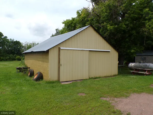 $249,900 | 45248 Highway 48, Hinckley, MN 55037