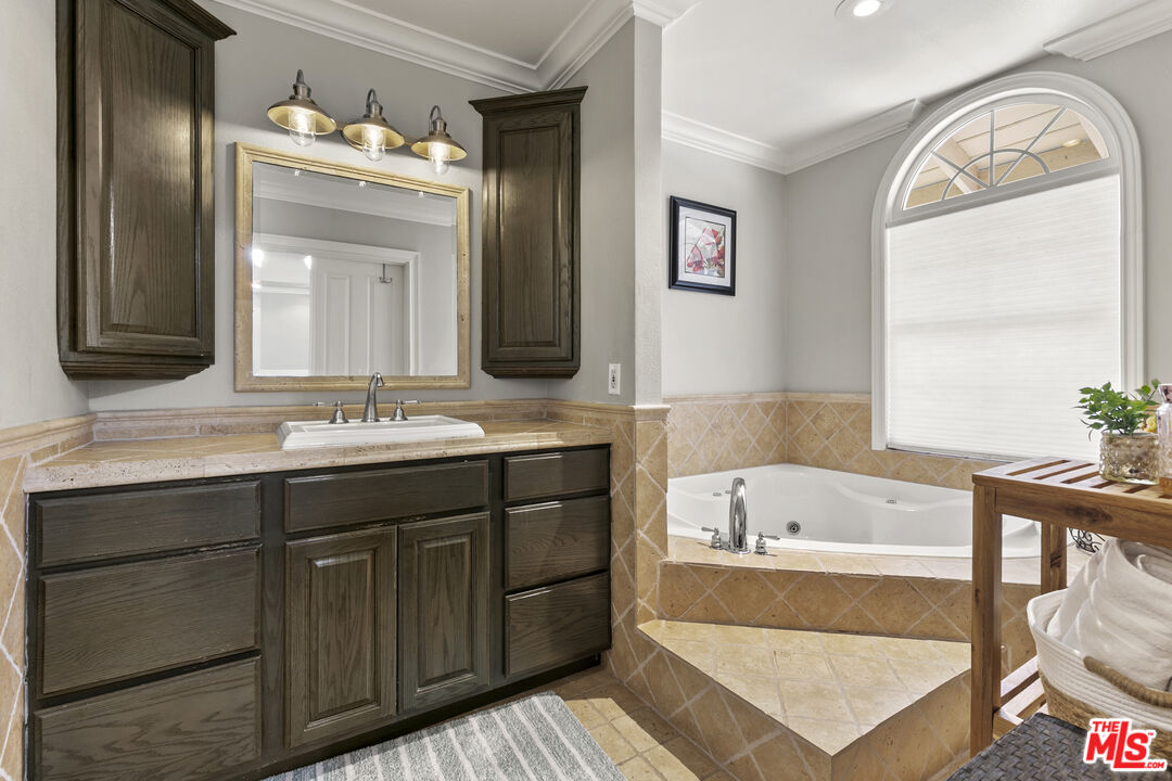 11455 Doral Avenue Porter Ranch, CA 91326 - Photo 20 of 24