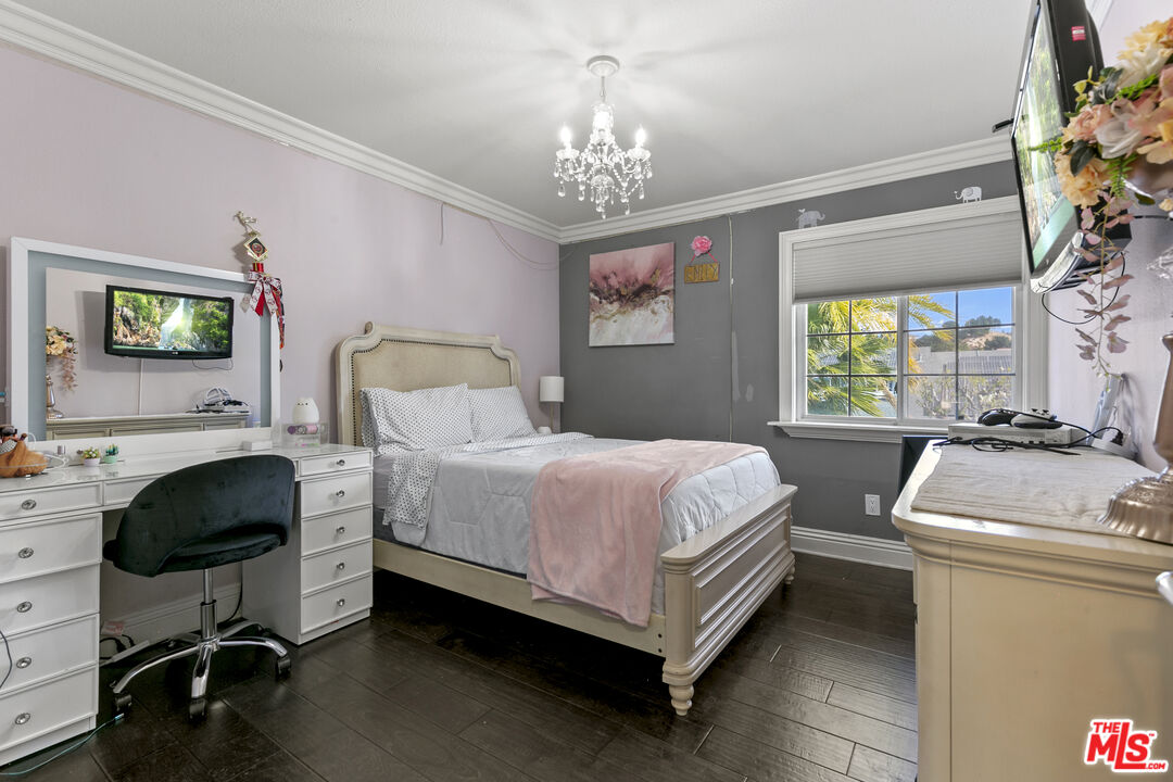 11455 Doral Avenue Porter Ranch, CA 91326 - Photo 22 of 24