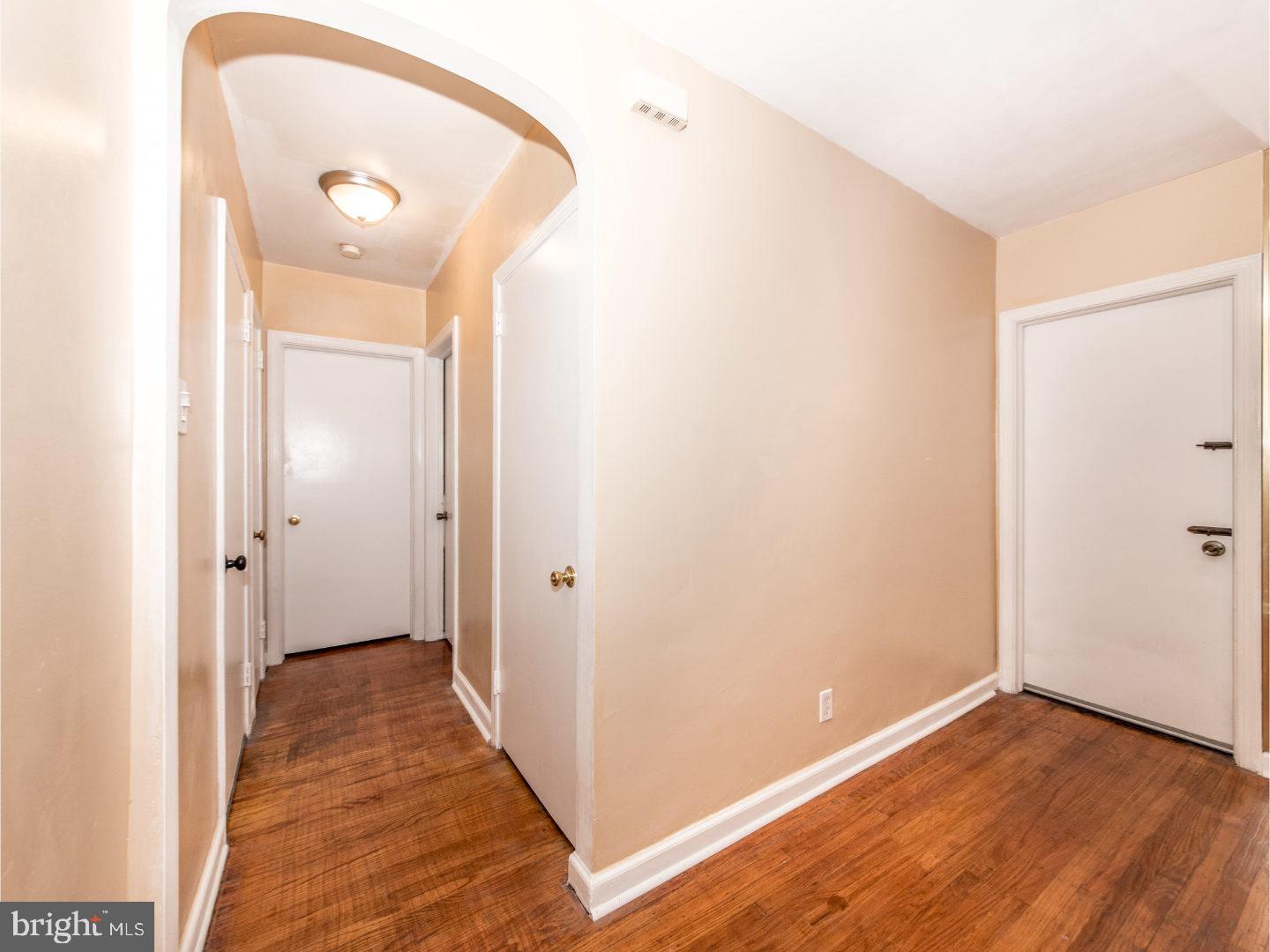 1106 Vernon Road Philadelphia, PA 19150 - Photo 3 of 18 Unit #1