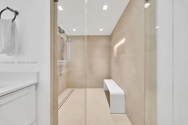 $5,000 | 199 Ocean Ln Drive, Unit 602, Key Biscayne, FL 33149