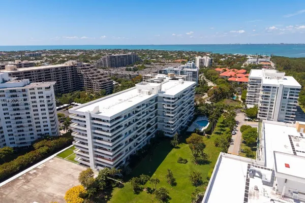 $5,000 | 199 Ocean Ln Drive, Unit 602, Key Biscayne, FL 33149