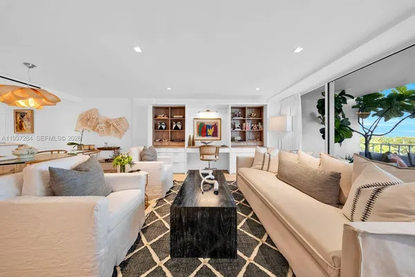 $5,000 | 199 Ocean Ln Drive, Unit 602, Key Biscayne, FL 33149