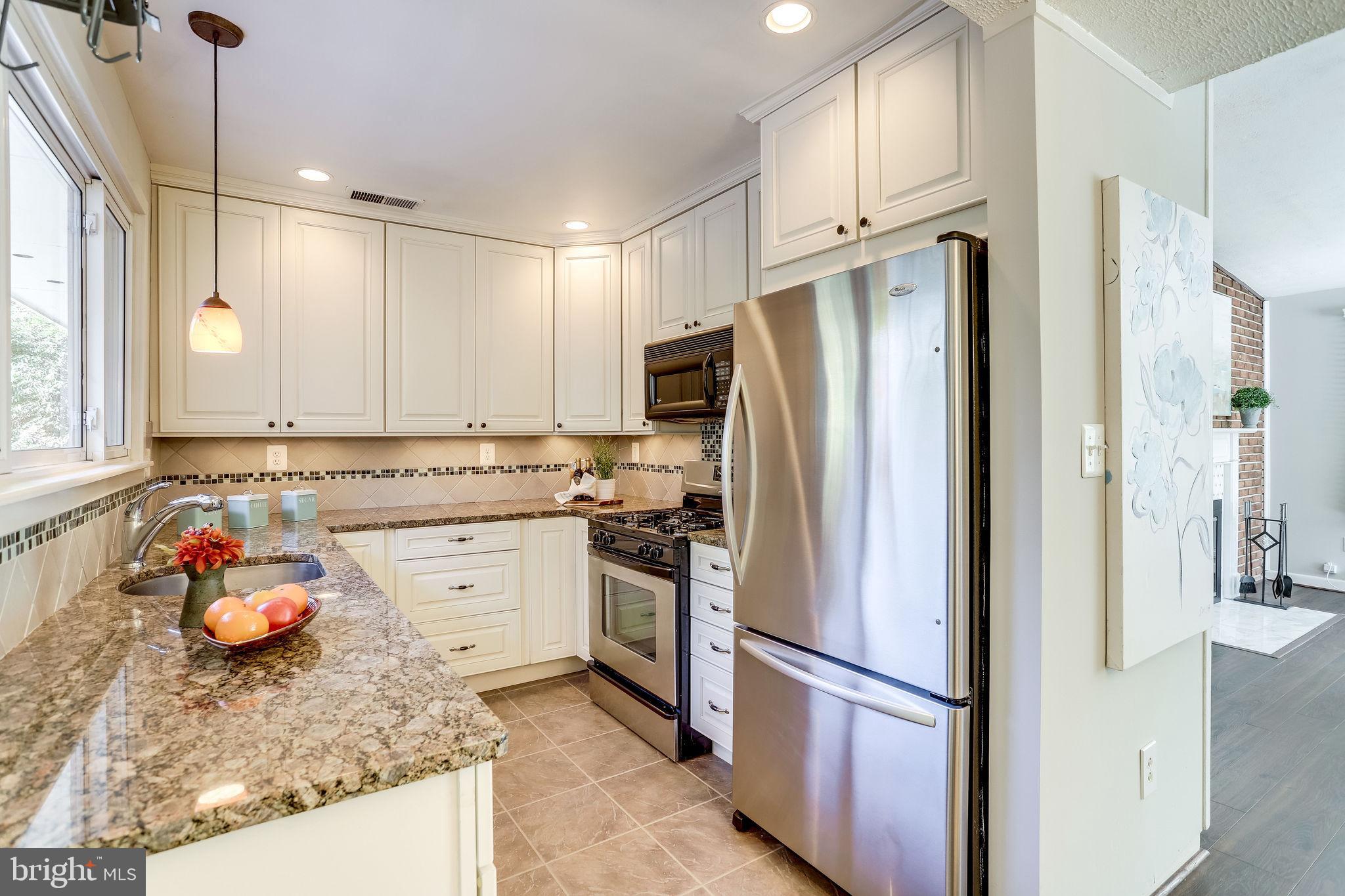 7104 Alger Road Falls Church, VA 22042 - Photo 18 of 69