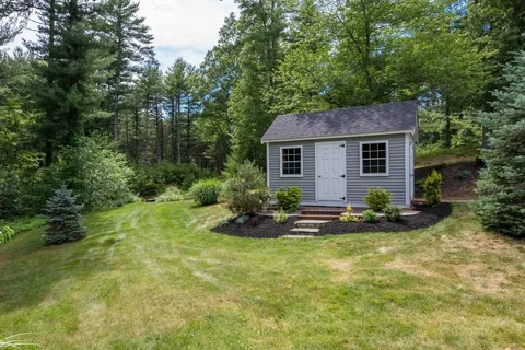 $550,000 | 50 Spring Street, Plympton, MA 02367