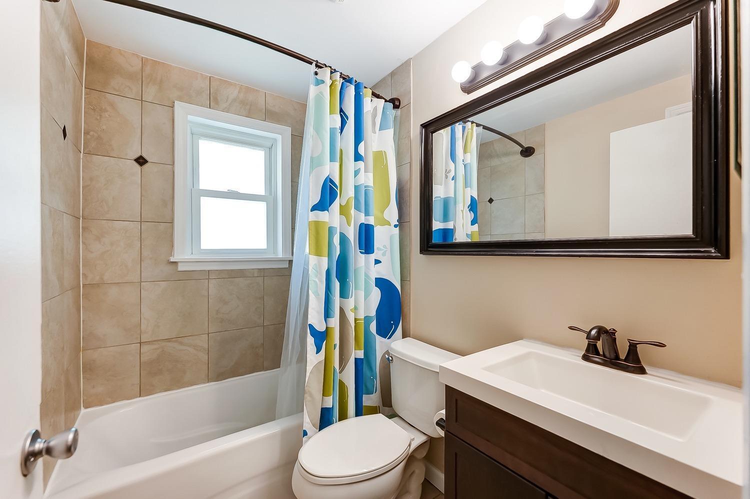 775 Ledro Street Springdale, OH 45246 - Photo 4 of 28