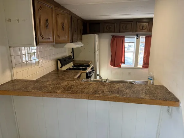 $39,900 | 11671 Heron Drive, Lakeview, MI 48850