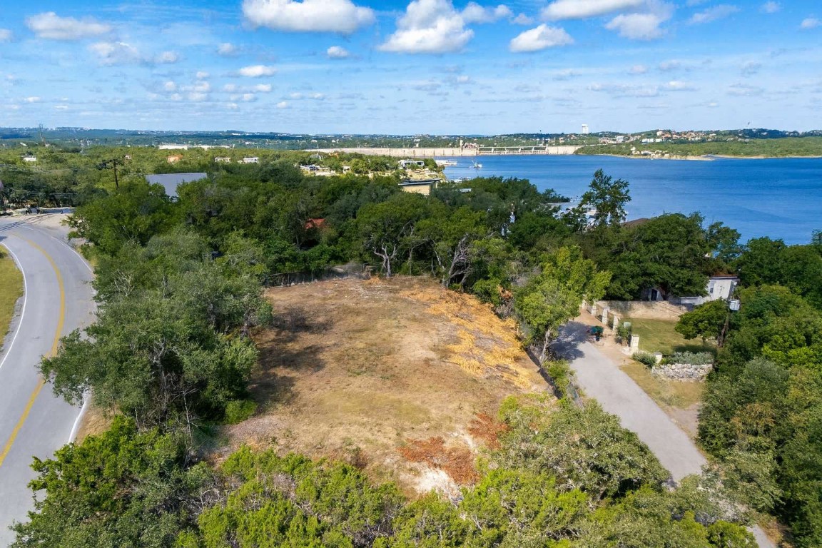 5006 Marshall Ford Road Austin, TX 78732 - Photo 38 of 40 a view of a field with an ocean view
