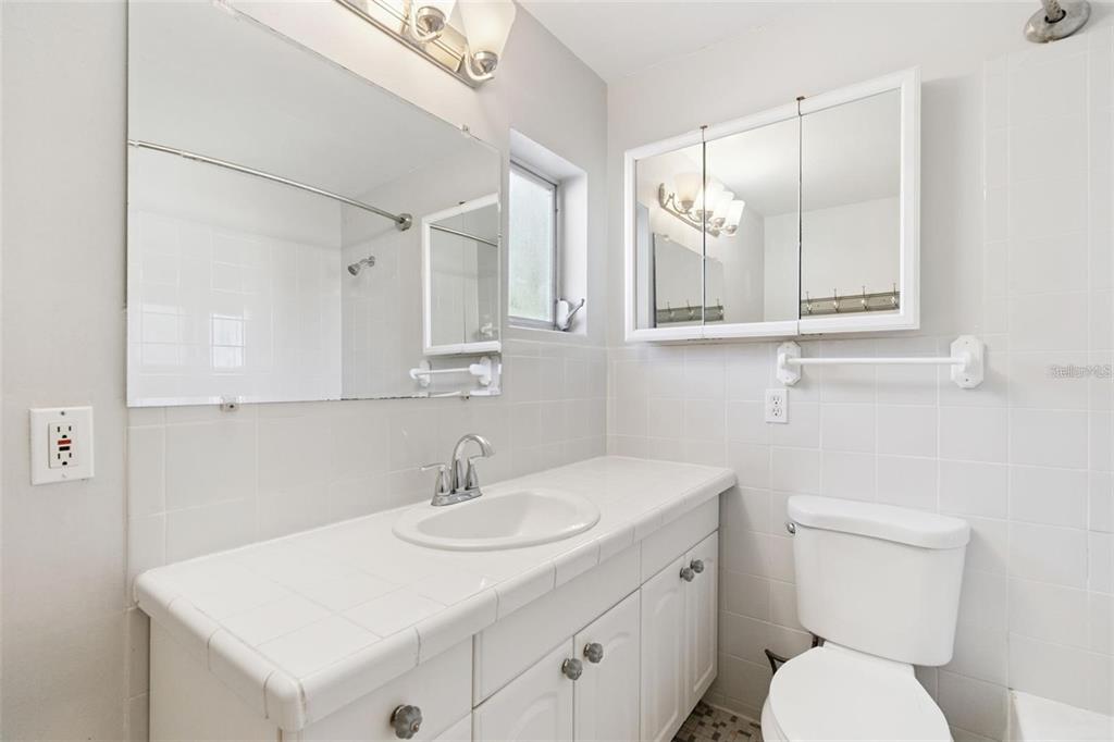 320 Lakeview Street, Unit 213 Orlando, FL 32804 - Photo 18 of 24