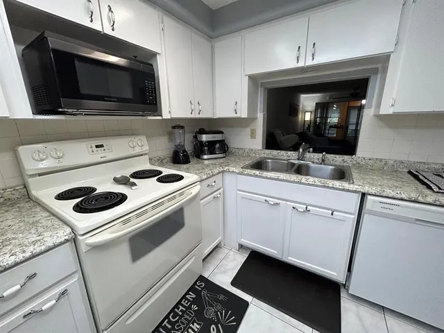 $99,000 | Undisclosed Address, New Port Richey, FL 34652