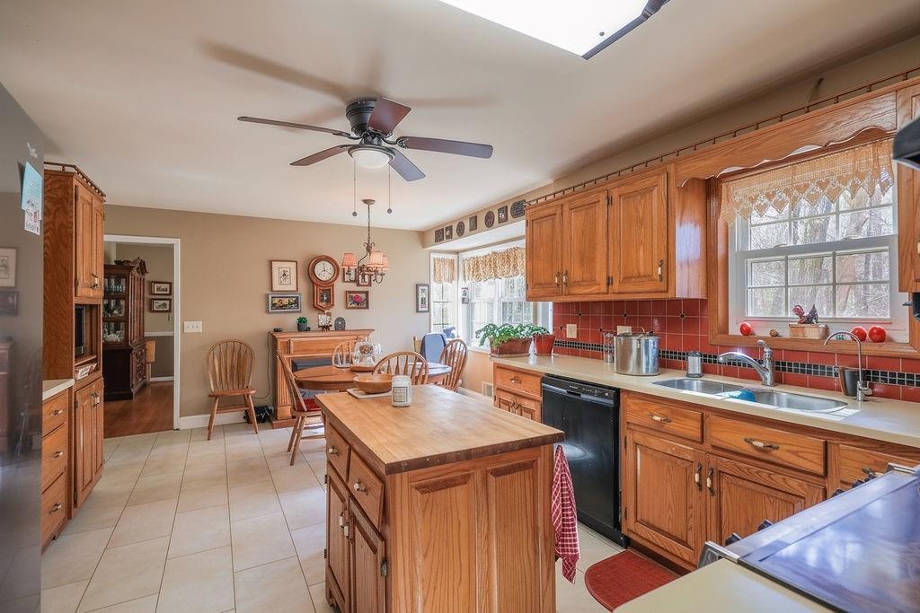 2416 Mt Vernon Road Lithia Springs, GA 30122 - Photo 12 of 32