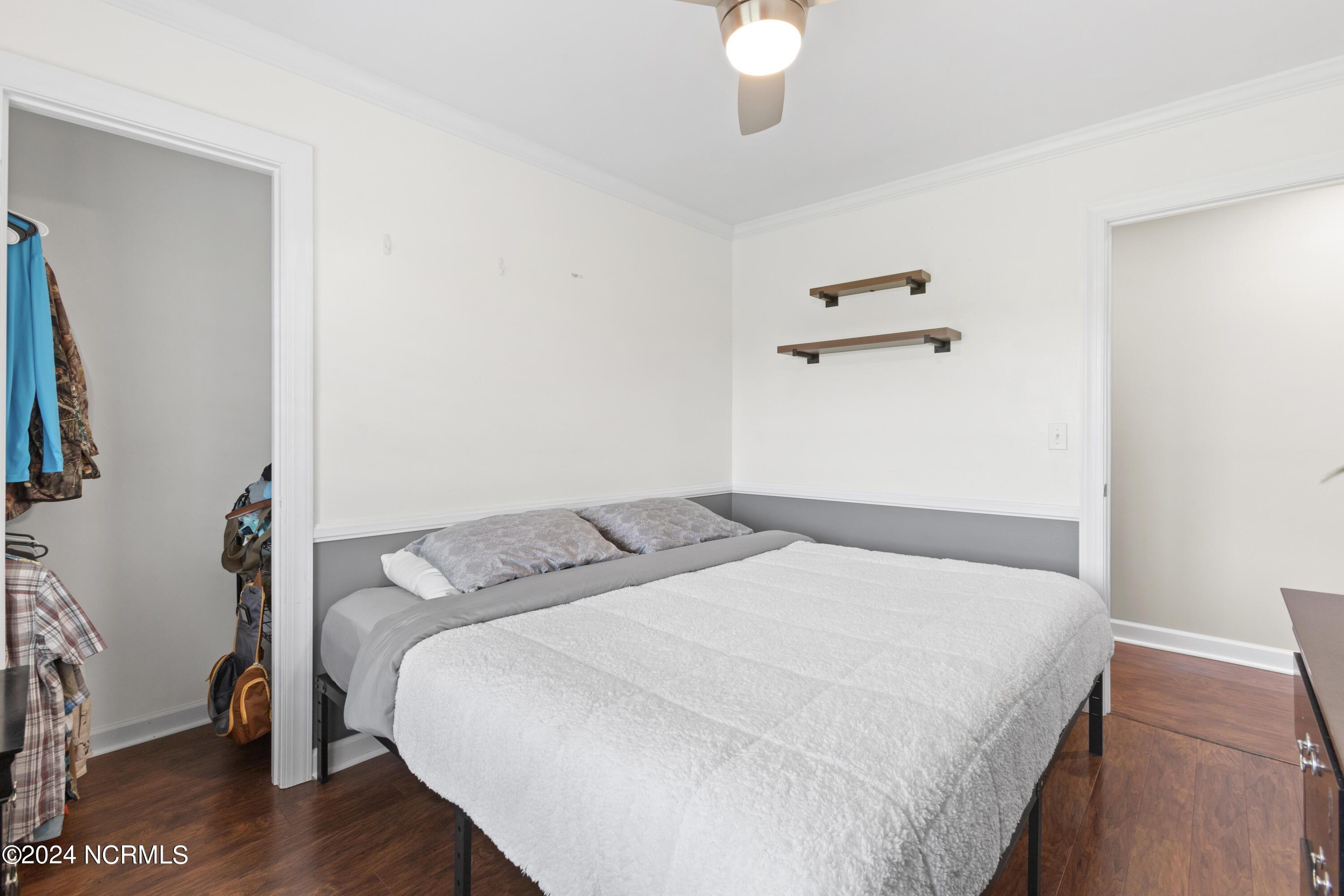 460 Blueberry Farm Road Maysville, NC 28555 - Photo 20 of 36 Guest Bedroom