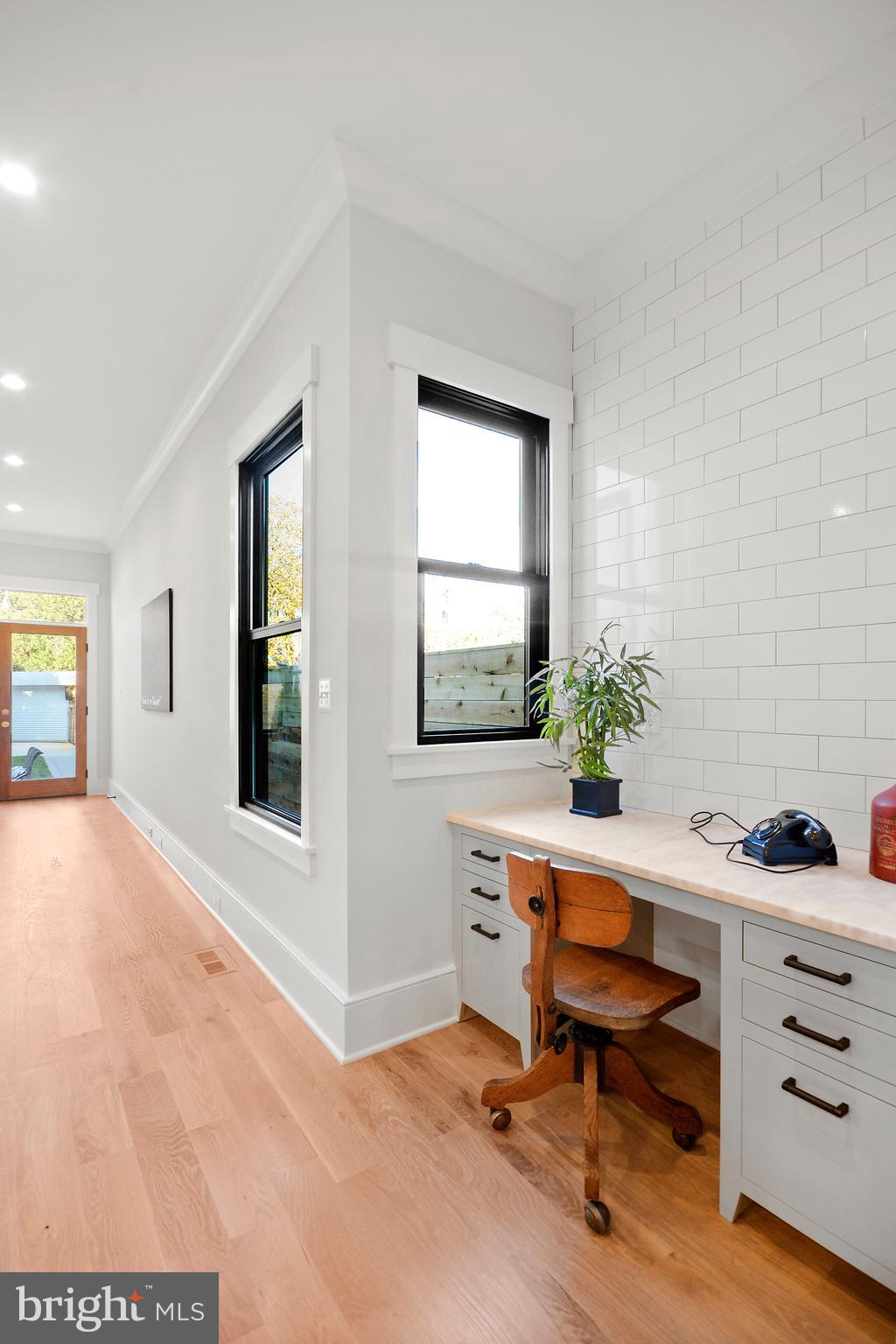 1432 G Street Southeast Washington, DC 20003 - Photo 11 of 35 a workspace with furniture and window