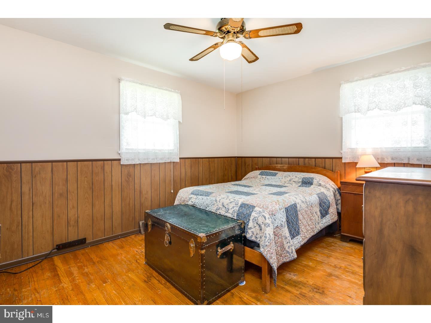39 Paul Road Maple Shade, NJ 08052 - Photo 12 of 20