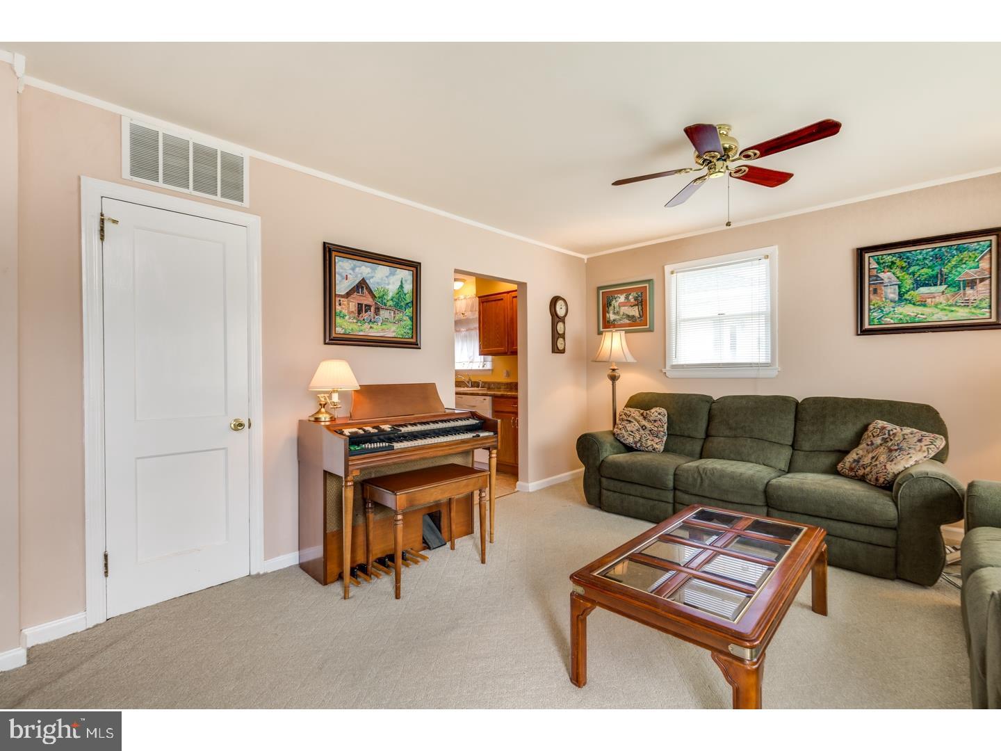 39 Paul Road Maple Shade, NJ 08052 - Photo 5 of 20