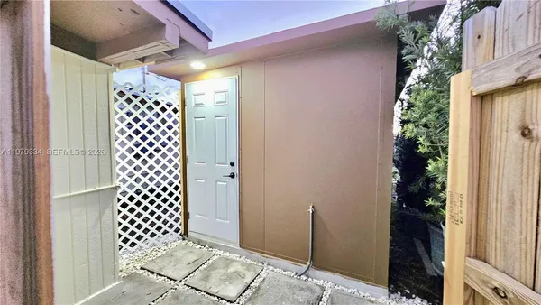 $1,200 | Undisclosed Address, Cutler Bay, FL 33157
