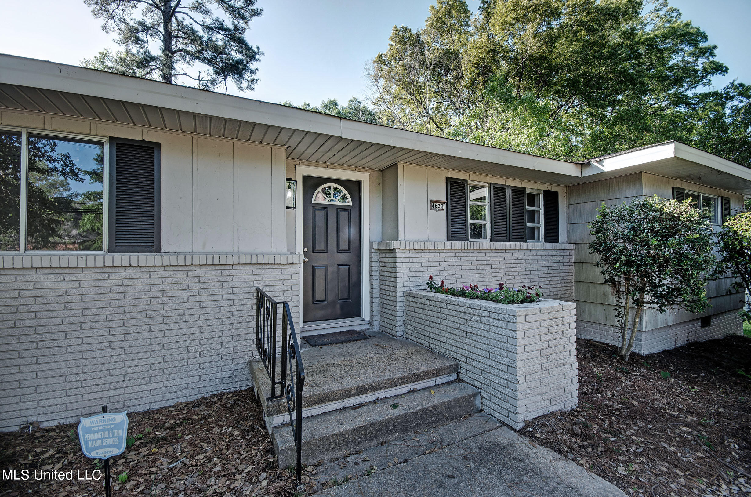 4633 Old Canton Road Jackson, MS 39211 - Photo 2 of 22 IMGP9578_79_80