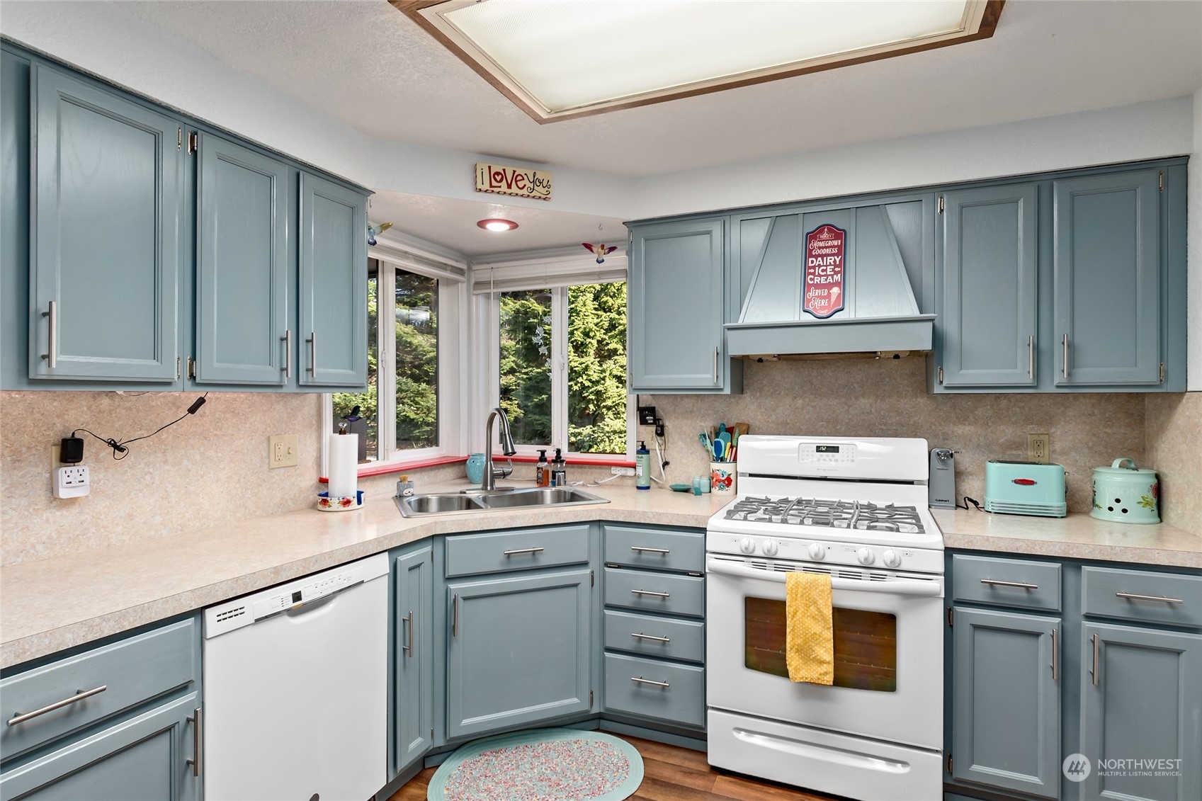 410 Silver Lake Road Oak Harbor, WA 98277 - Photo 17 of 35 Gallery Image 17