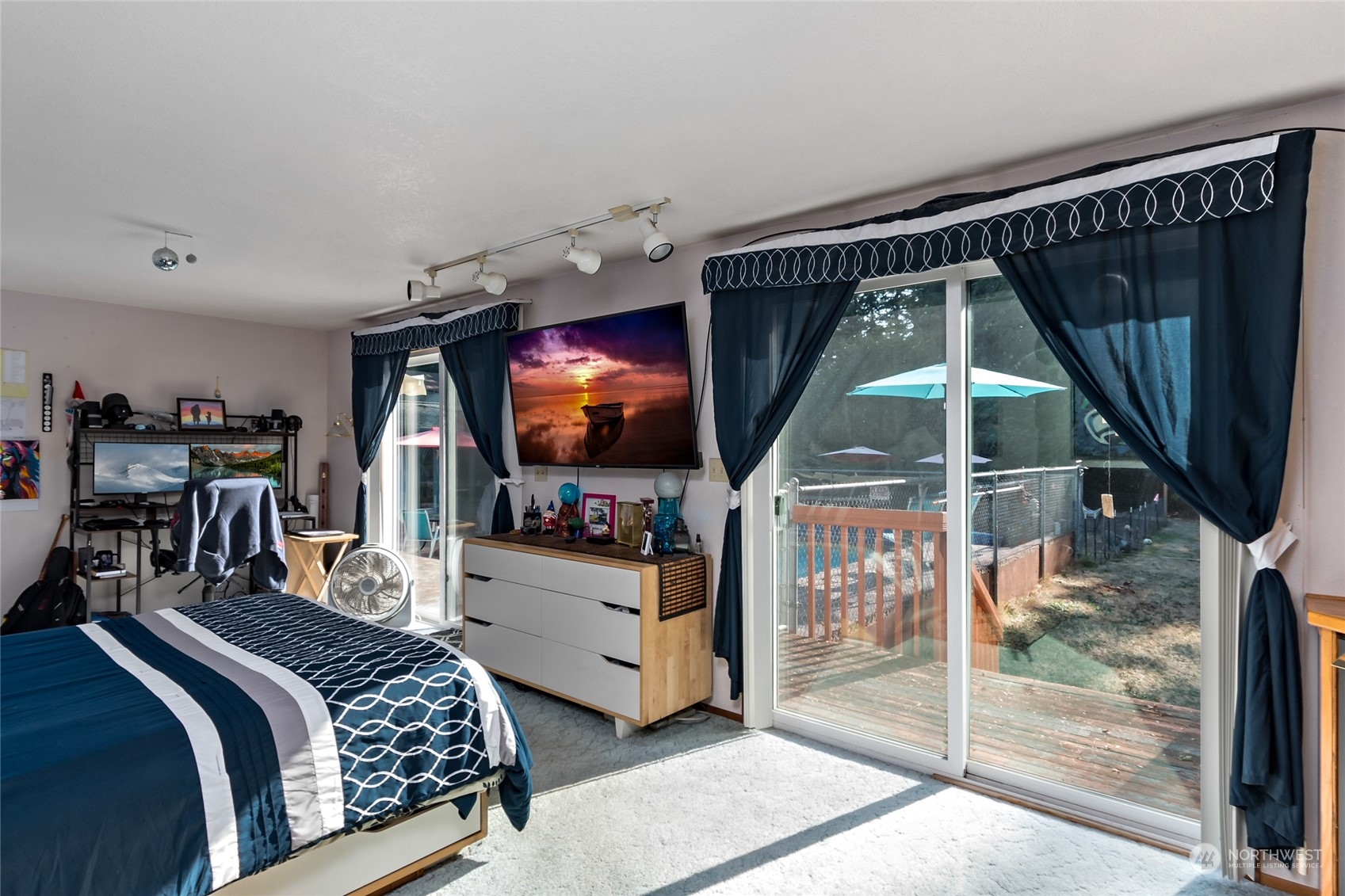 410 Silver Lake Road Oak Harbor, WA 98277 - Photo 19 of 35 Gallery Image 19