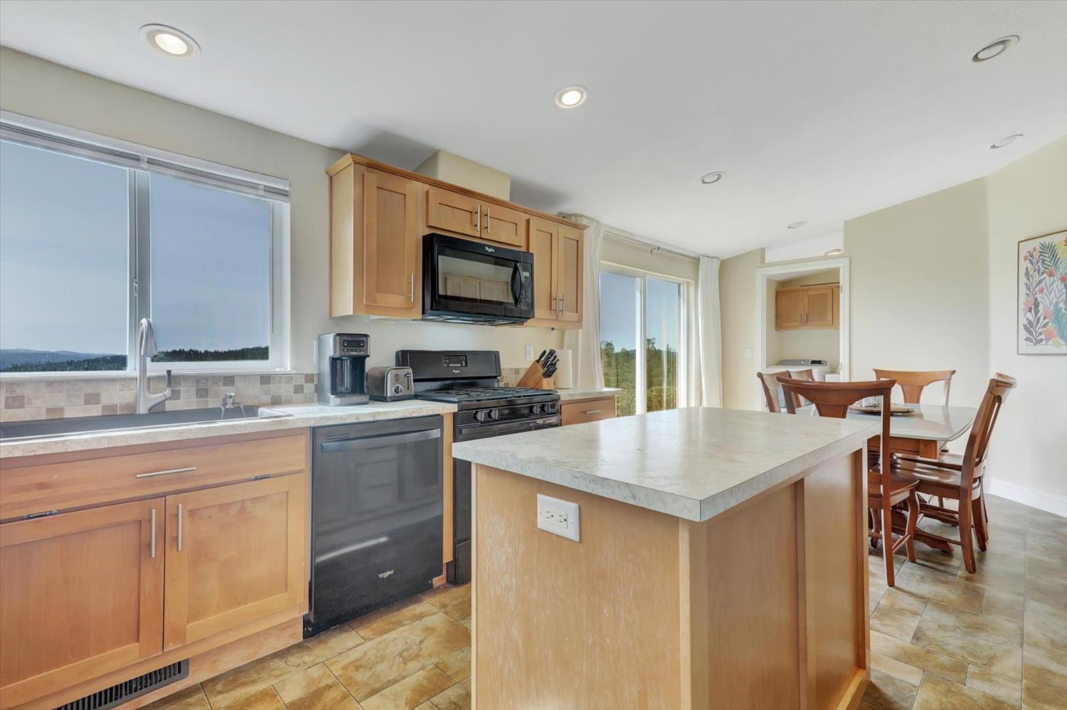 13886 Meadow Valley Road Dobbins, CA 95935 - Photo 18 of 99